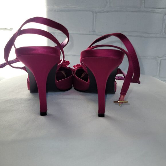 Enzo Angiolini Fuschia Satin Heels with Satin Rosette Detail Size 7.5 M - Picture 5 of 13